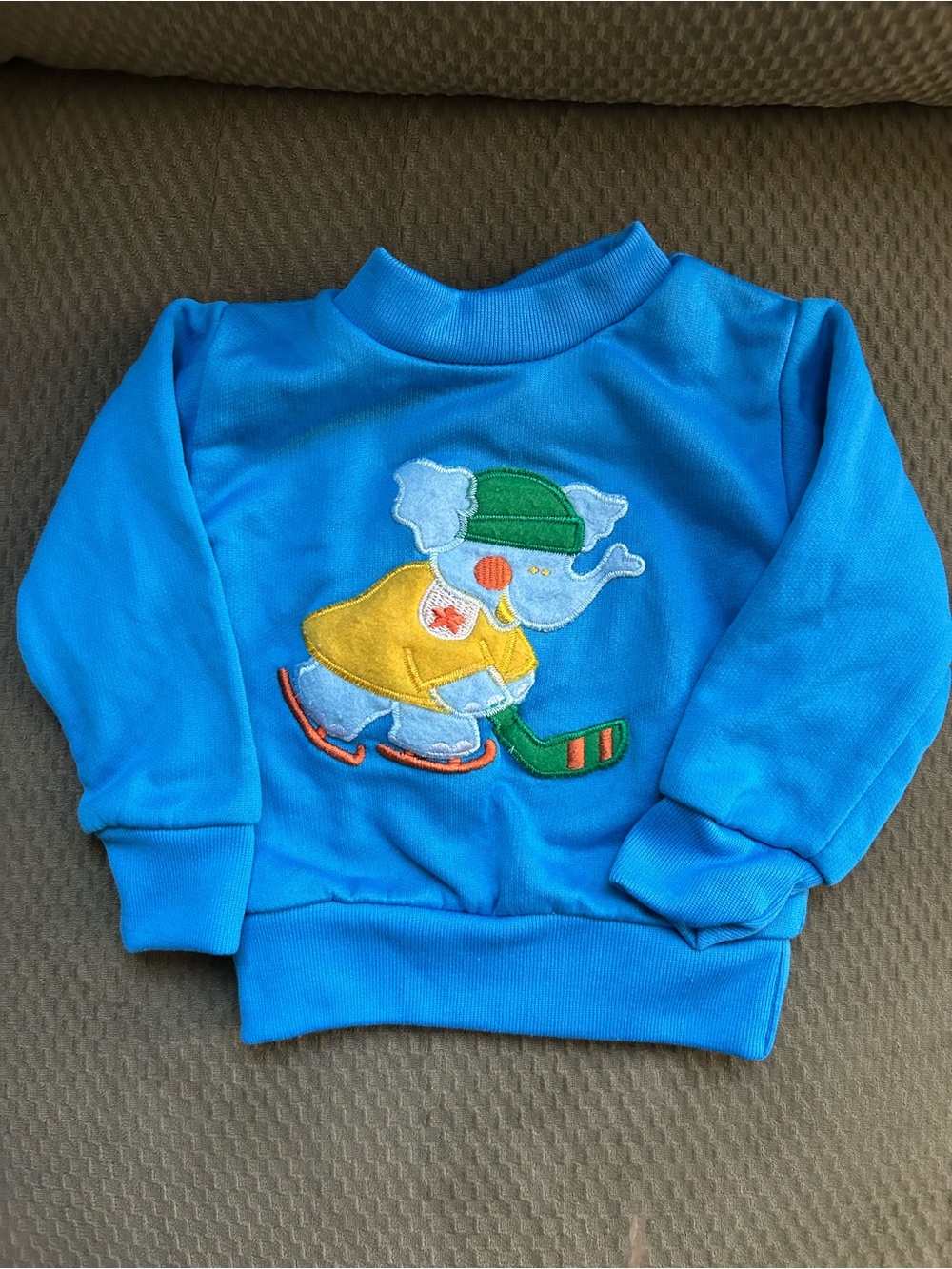 Vintage Kids Hockey Elephant Sweatshirt